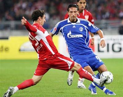 為何依舊能 為何依舊能